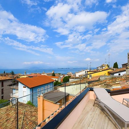 Apartamento Casa Tunina Desenzano del Garda Exterior foto
