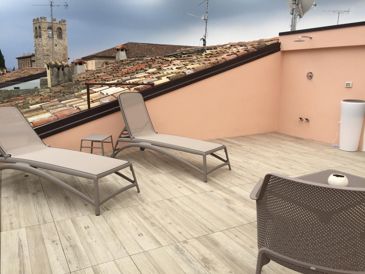 Apartamento Casa Tunina Desenzano del Garda Exterior foto